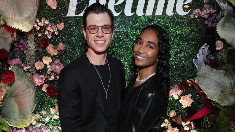Matthew Lawrence and TLC's Chilli Share a New Year's Kiss in New Photo