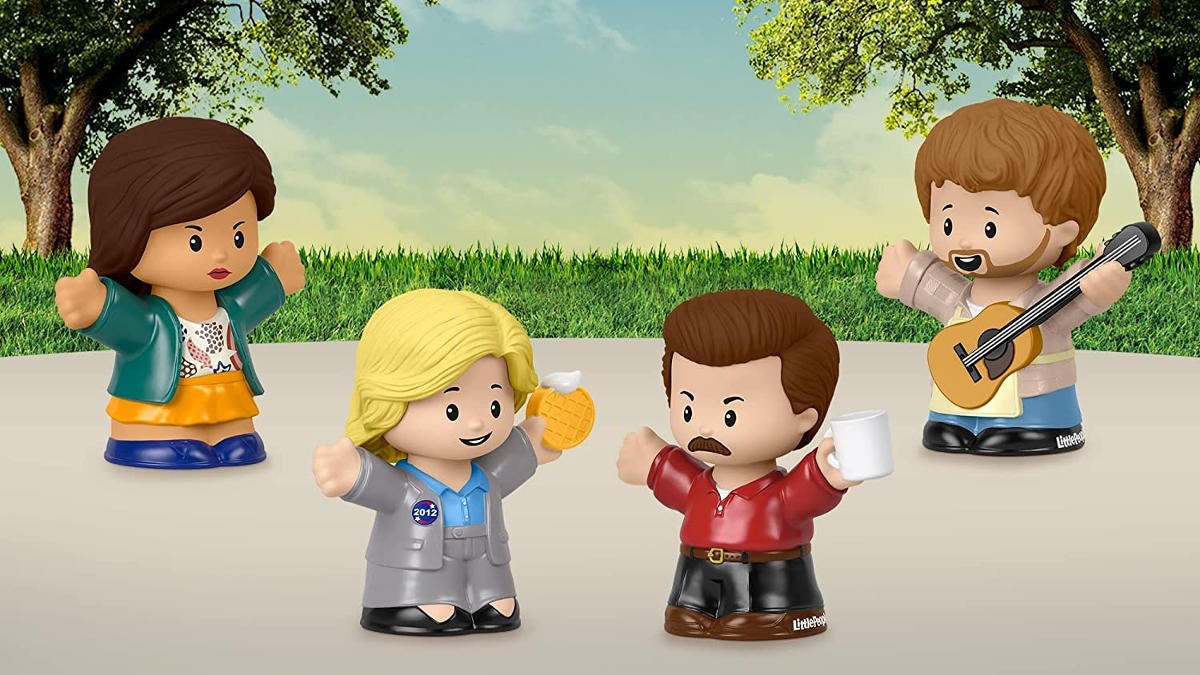 parks-and-rec-little-people-collector-top