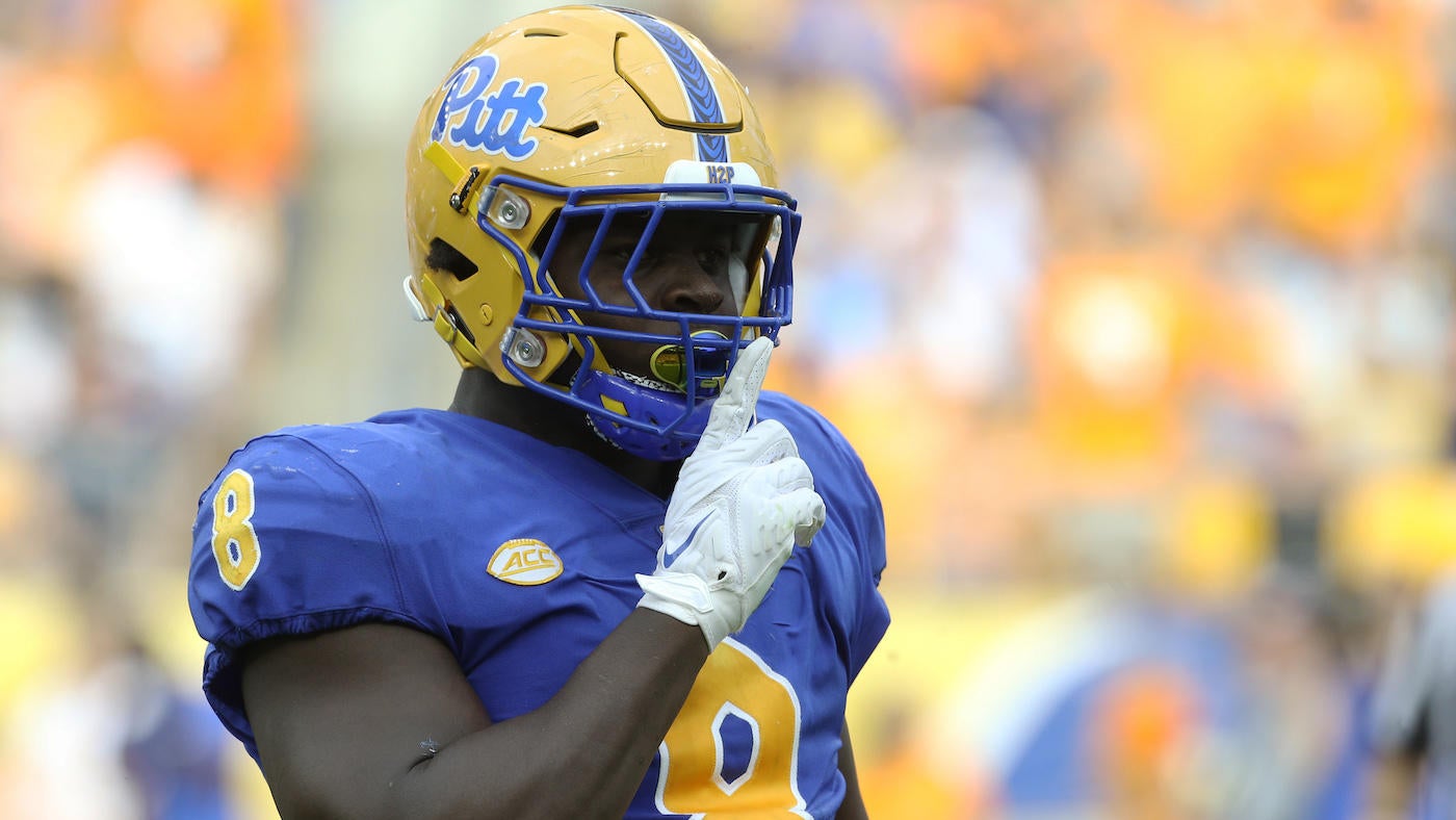NCAA Football: Tennessee at Pittsburgh