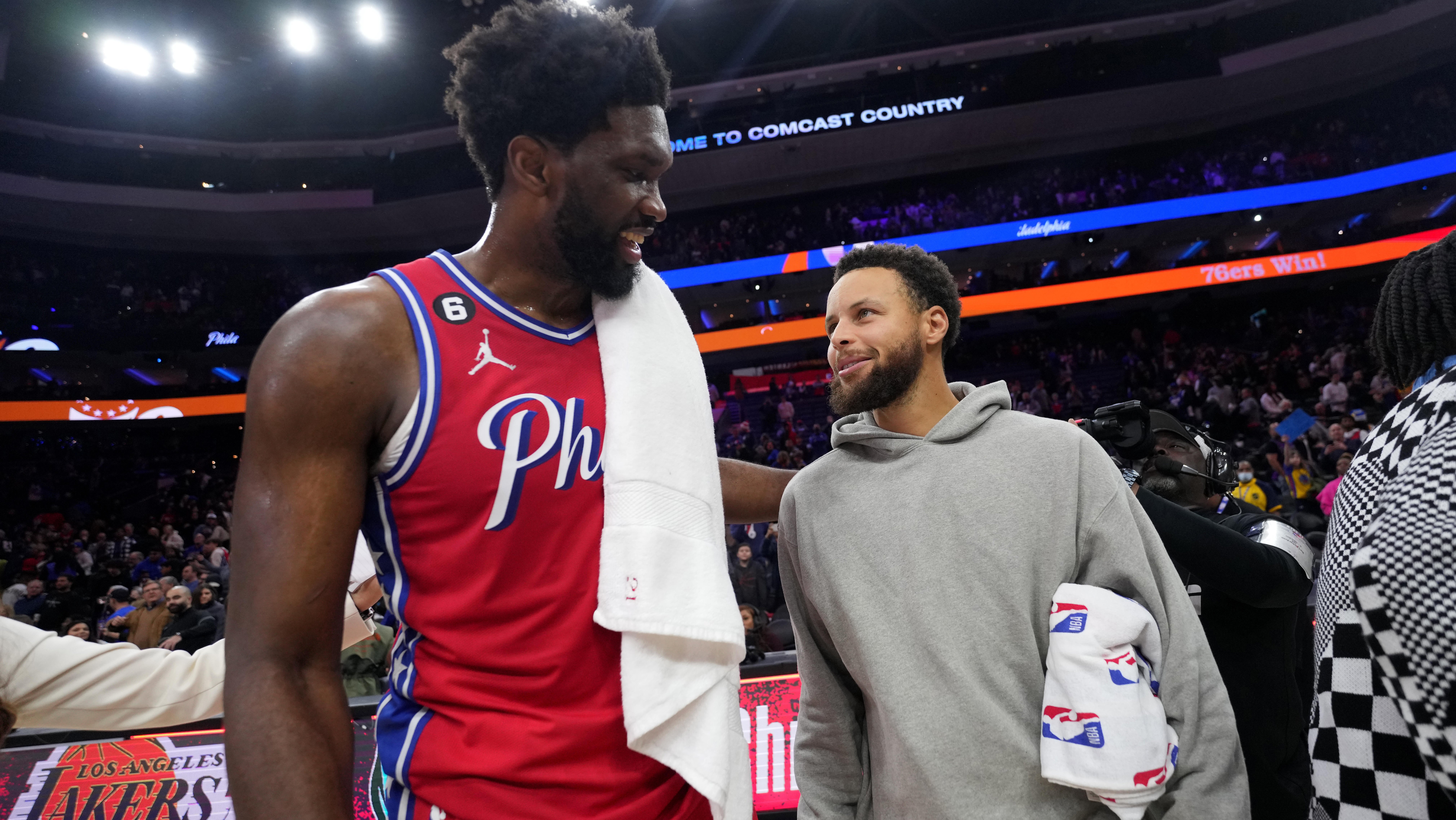 Steph Curry de los Warriors respalda a Joel Embiid de los 76ers como MVP de la NBA 2023: "Si tuviera que elegir, sería él"