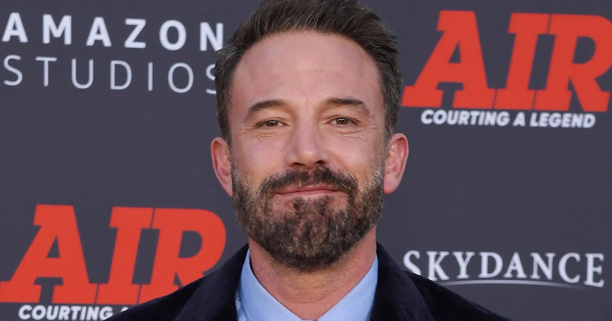 Ben Affleck Speaking Spanish Fluently Resurfaces, Throwing More Fans