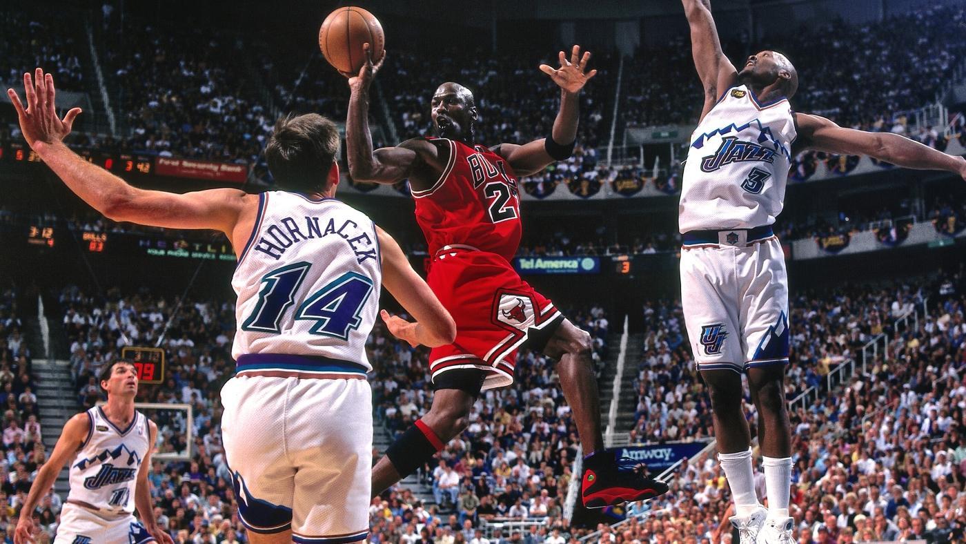 Sepatu ‘Air Jordan 13’ NBA Finals 1998 yang dikenakan Michael Jordan terjual dengan harga memecahkan rekor ,238 juta