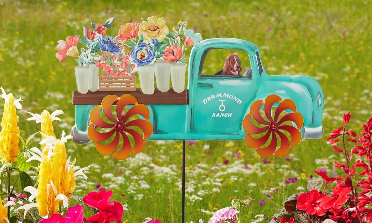 The Pioneer Woman Outdoor Collection at Walmart - Ree Drummond