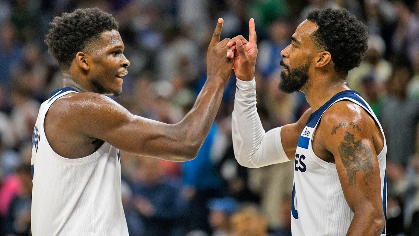 getty-anthony-edwards-mike-conley-timberwolves.jpg