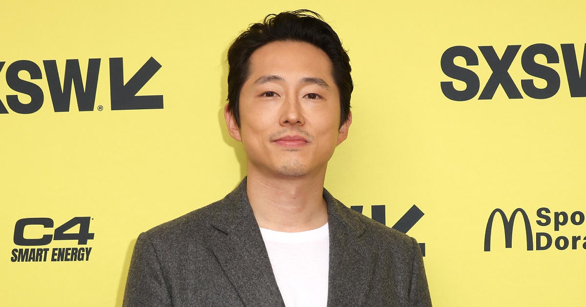 Steven Yeun Laughs Along to 'BEEF' Co-Star David Choe Joking About ...