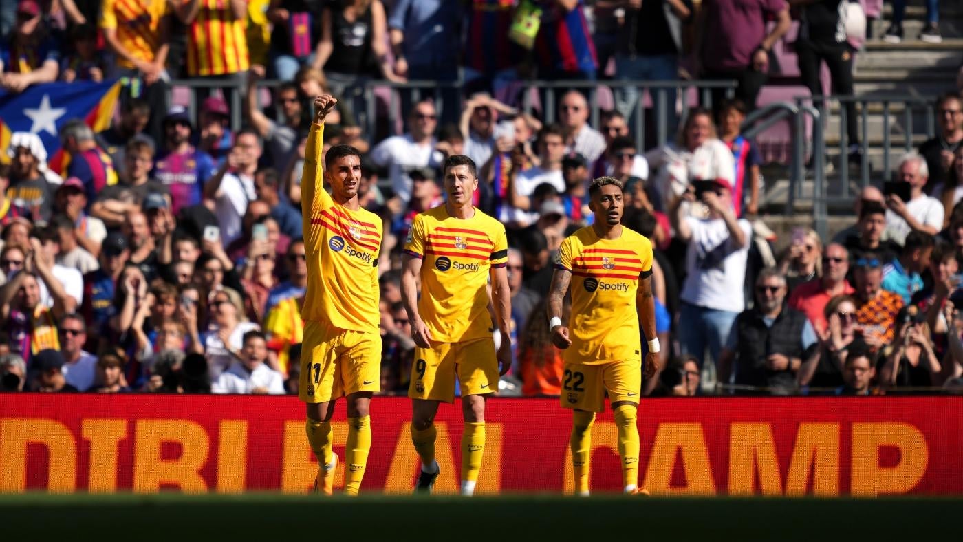 Barcelona vs Atletico Madrid: Xavi mendekati gelar La Liga pertama saat Ferran Torres memberikan gol kritis