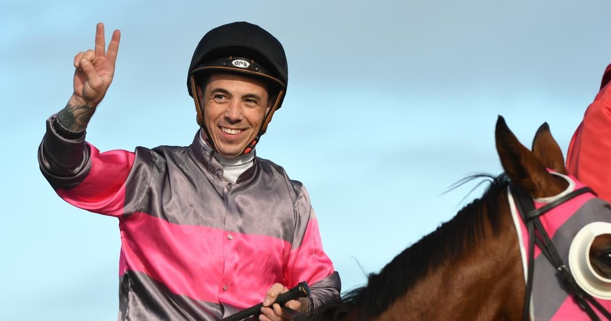 Horse Jockey Dean Holland Dies After Fall During Race TrendRadars