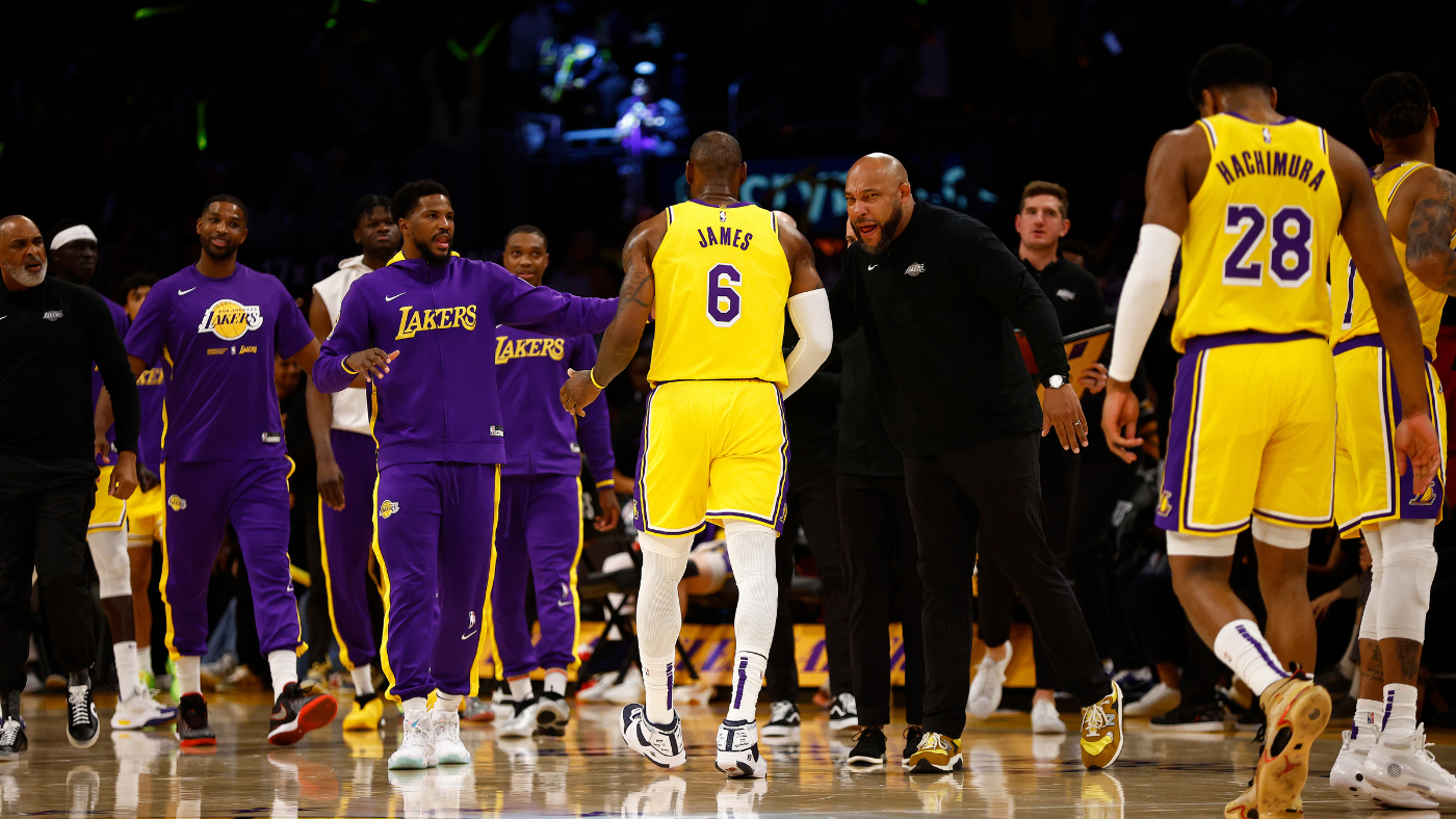 LeBron James walks off court before final buzzer in Game 6, doesn't shake hands with Grizzlies