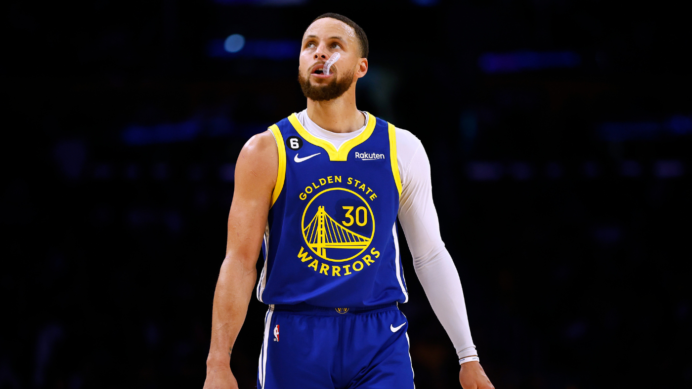 Warriors-Lakers: Stephen Curry berada di wilayah yang harus dimenangkan, dan dia memiliki sejarah pengiriman