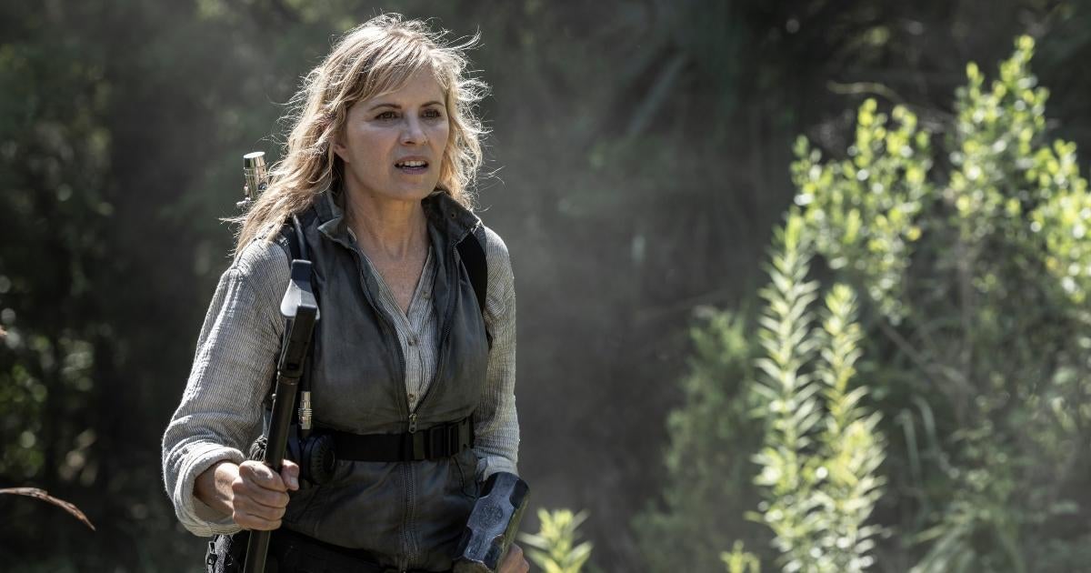 'Fear the Walking Dead' Star Kim Dickens on Returning to Series for ...