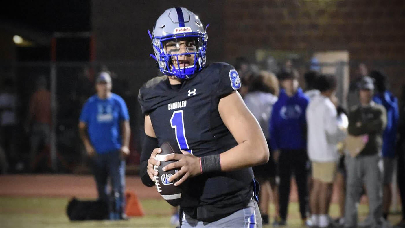 Dylan Raiola commits to Bulldogs land fivestar QB, No. 1