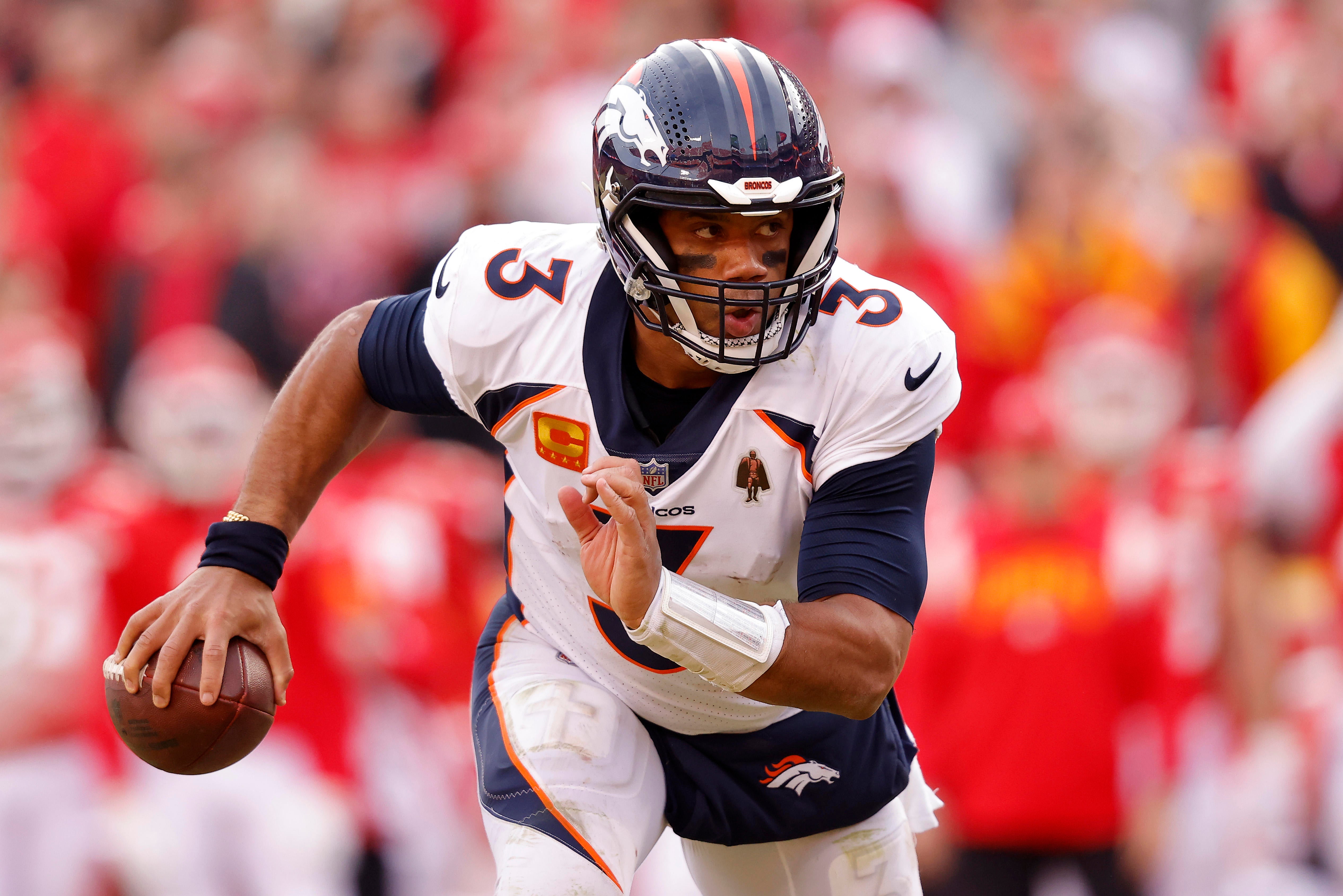 Denver Broncos v Kansas City Chiefs