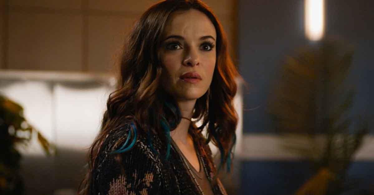 The Flash: Danielle Panabaker Opens Up About SPOILER's Series Finale Return - Vimarsana News