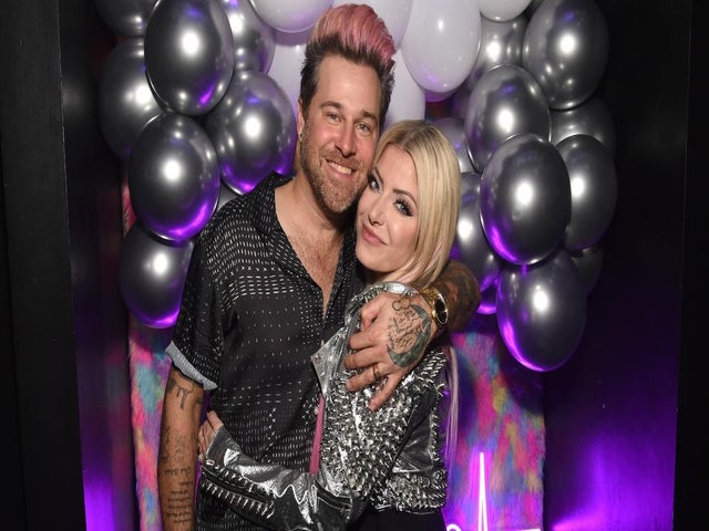 WWE's Alexa Bliss and Husband Ryan Cabrera Reveal Sex of Their Upcoming Baby