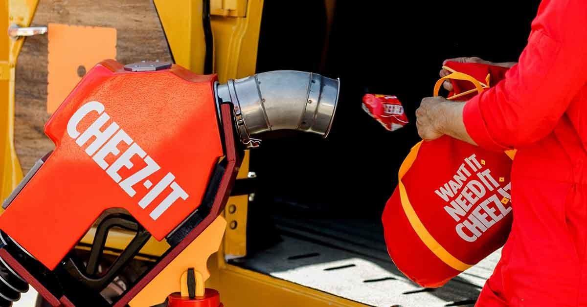 CheezIt Opens Filling Station With CrackerDispensing Fuel Pump