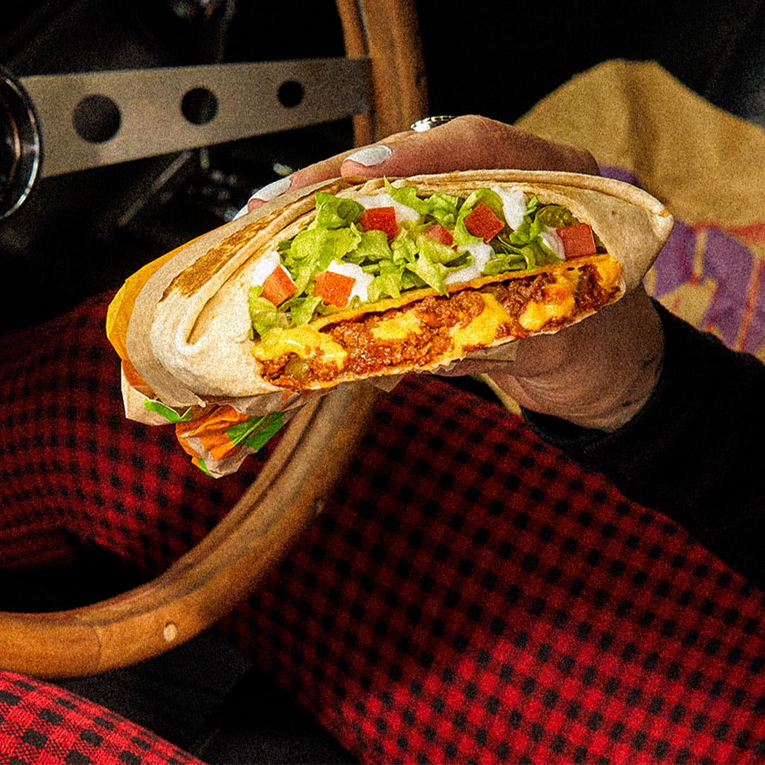 taco-bell-vegan-crunchwrap