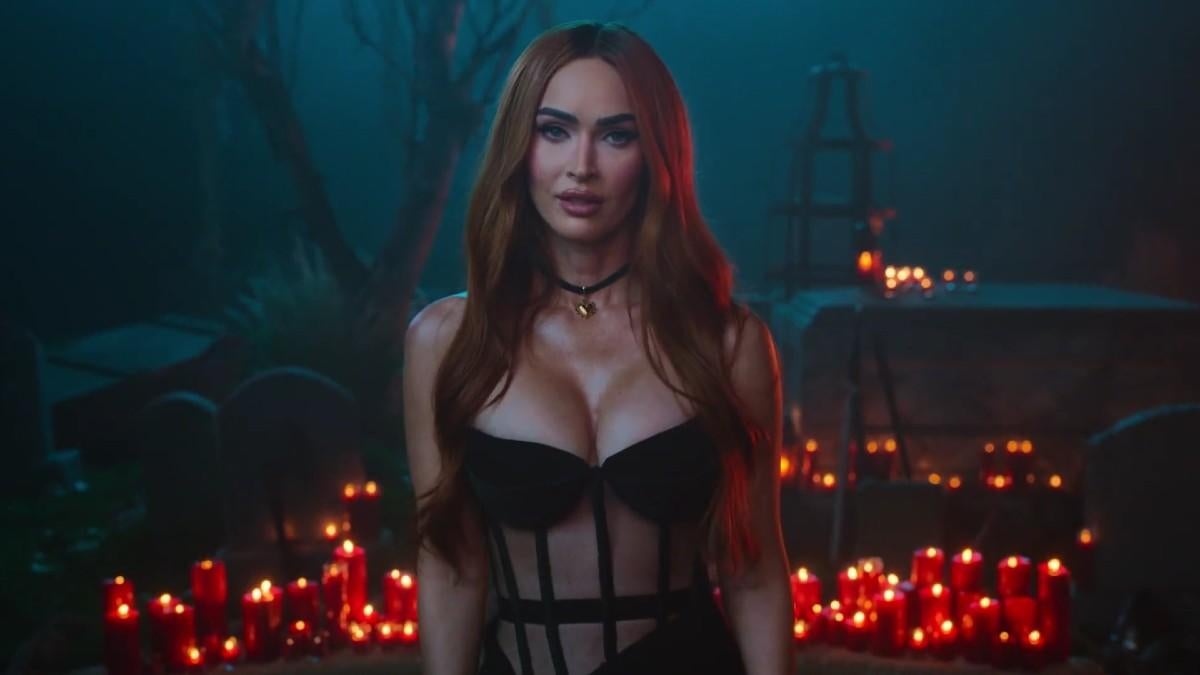 Diablo 4 Hires Megan Fox to Eulogize Your In-Game Deaths