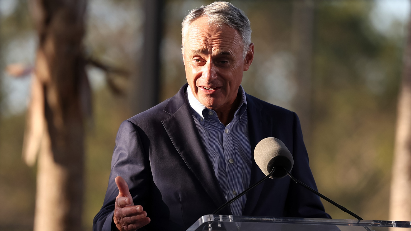 manfred-getty-1.png