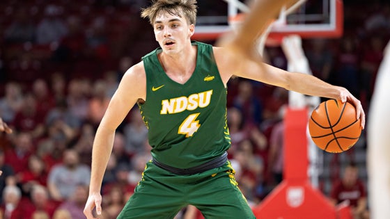 North Dakota State v Arkansas