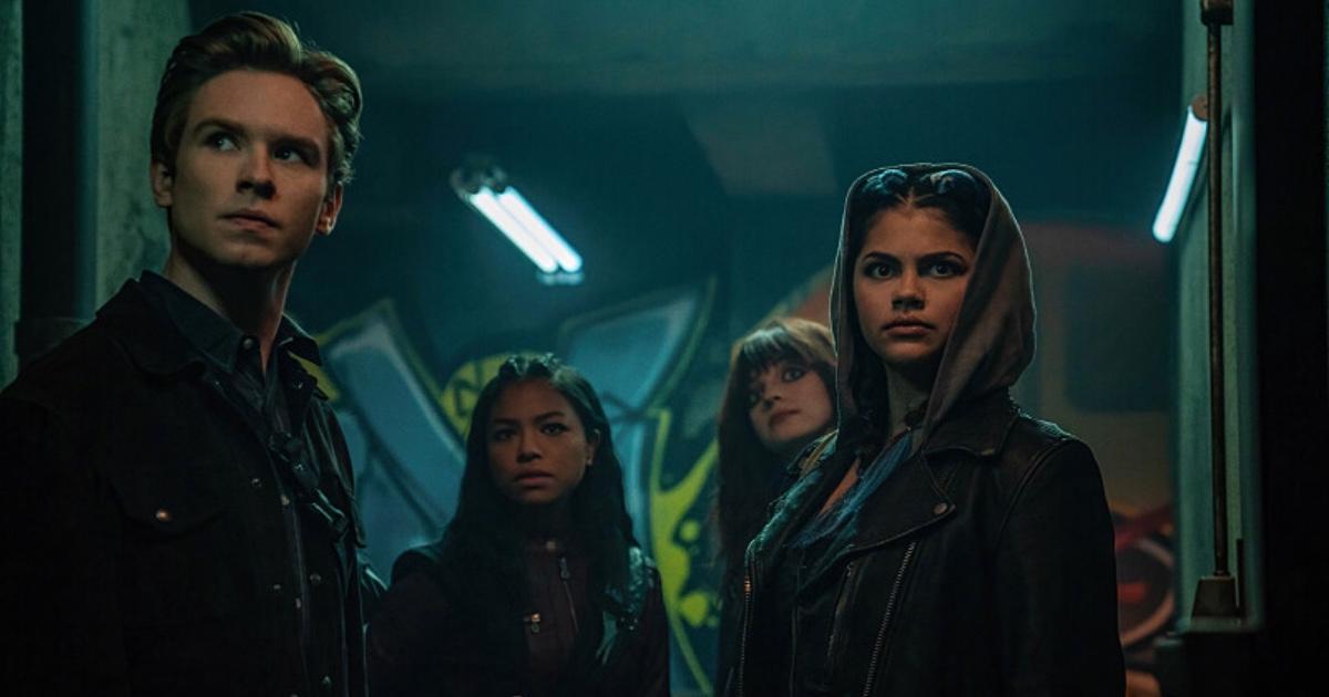 Gotham Knights' Cancelled at The CW — No Season 2 – TVLine