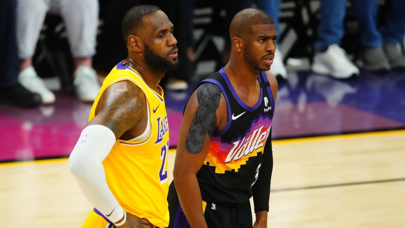 
                        Lakers have strong interest in Chris Paul if he is waived, could pair him with D'Angelo Russell, per report
                    