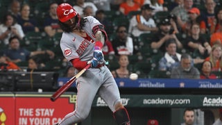 Reds push win streak to 7 with 10-3 win over Astros