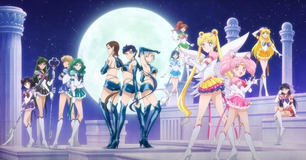 Pretty Guardian Sailor Moon Cosmos: The Movie Official Visual Book