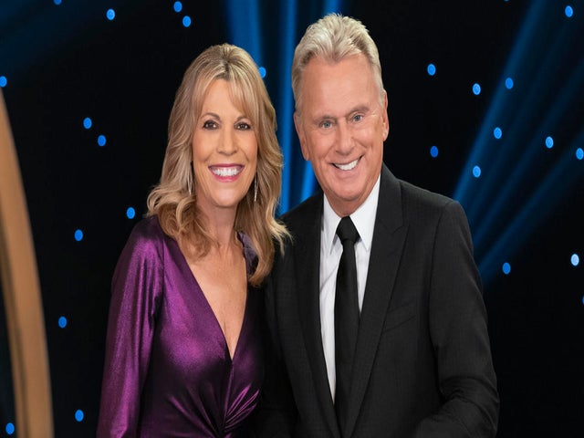 Vanna White Fights Tears During 'Wheel of Fortune' Farewell Speech to Pat Sajak