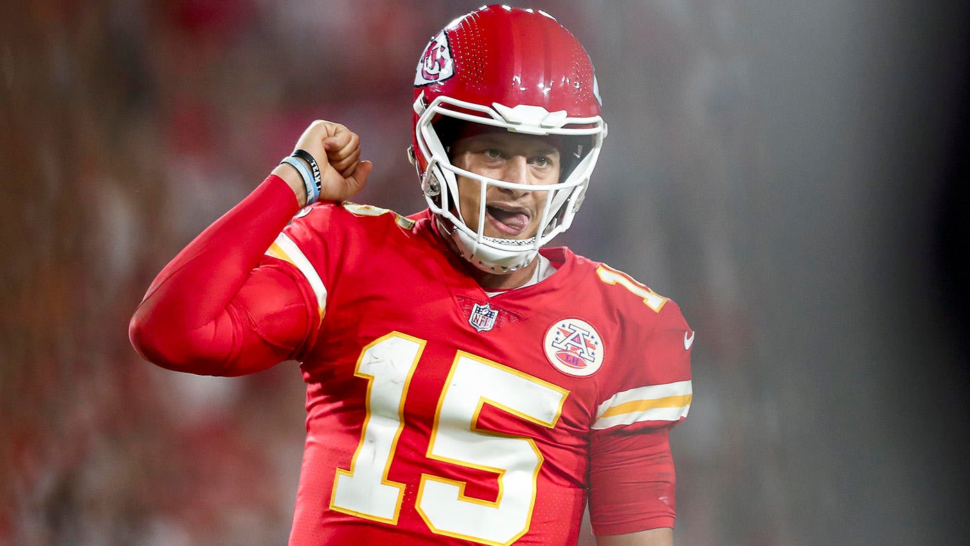 mahomes-5g.jpg