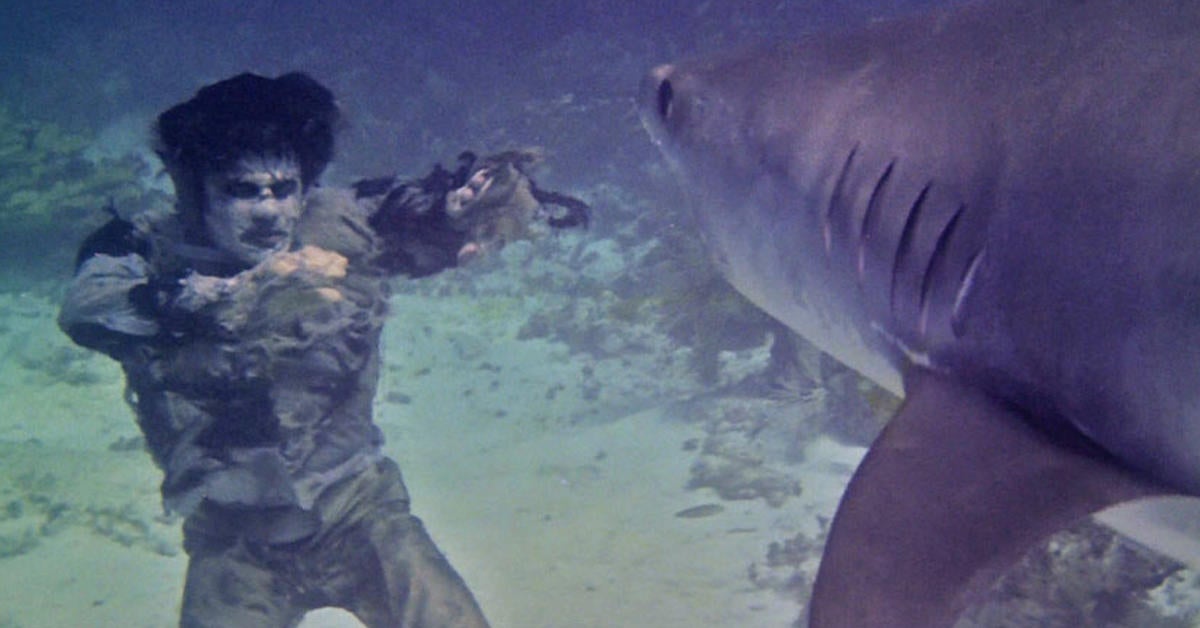 zombie-2-shark-scene-underwater.jpg
