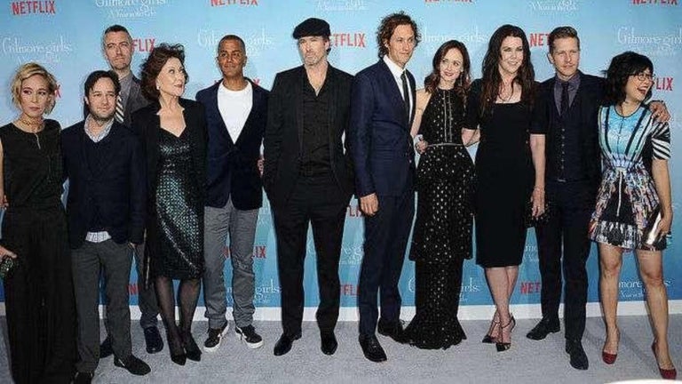 'Gilmore Girls' Star Protests Netflix Amid Strike, Says Cast Didn't Get Streaming Revenue