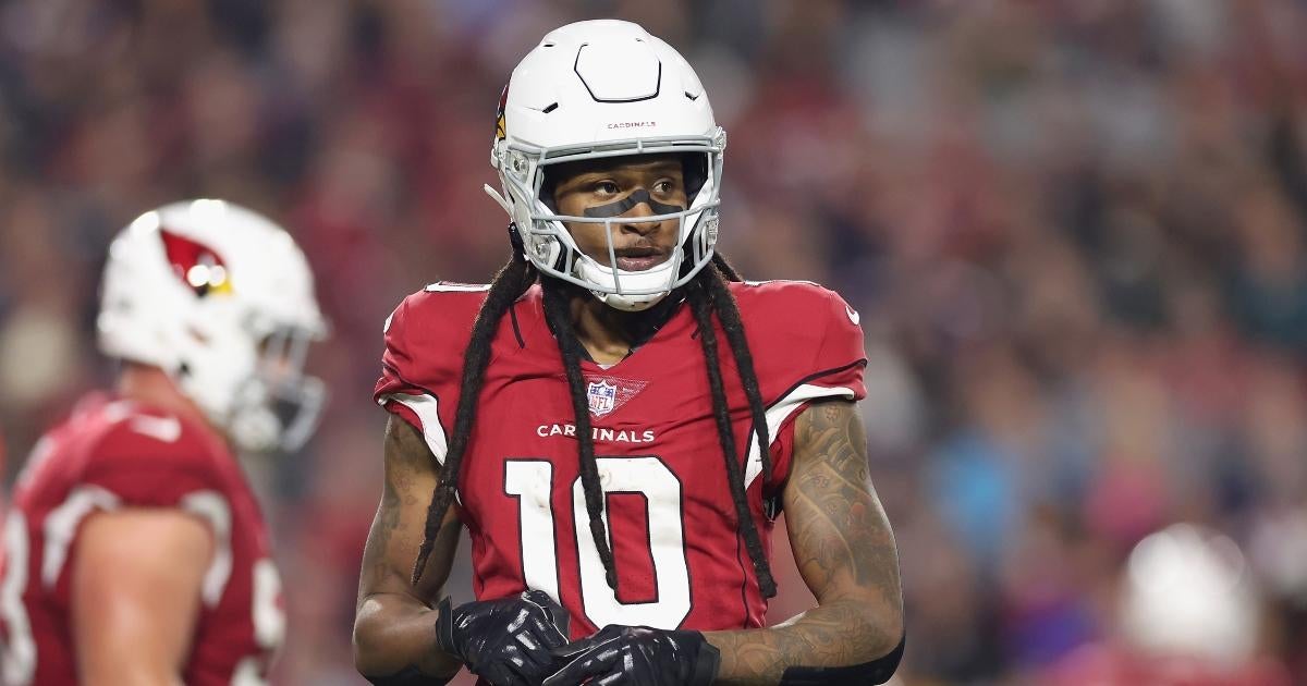 DeAndre Hopkins free agency finally ends with Titans, will face Browns in  2023 - Dawgs By Nature