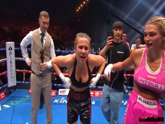 Boxer Daniella Hemsley Flashes After Defeating Aleksandra Danielka
