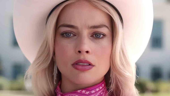 barbie-movie-margot-robbie