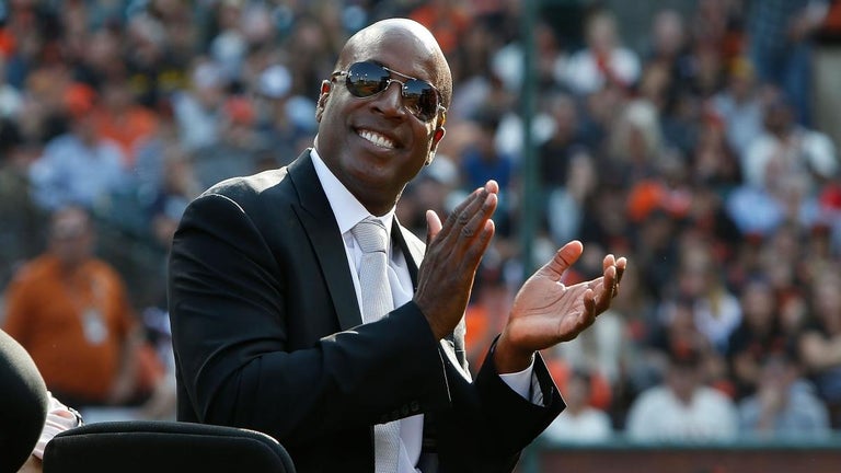 Barry Bonds Sounds off on Not Being Inducted Into Baseball Hall Fame