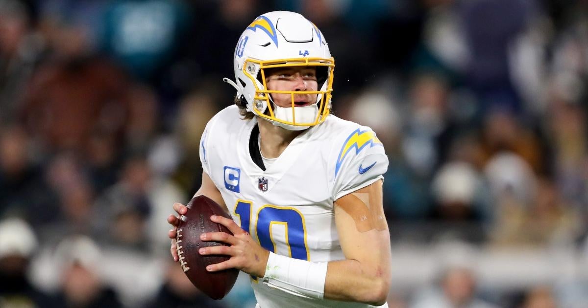 Justin Herbert's new contract is a 'dream come true' for Chargers QB