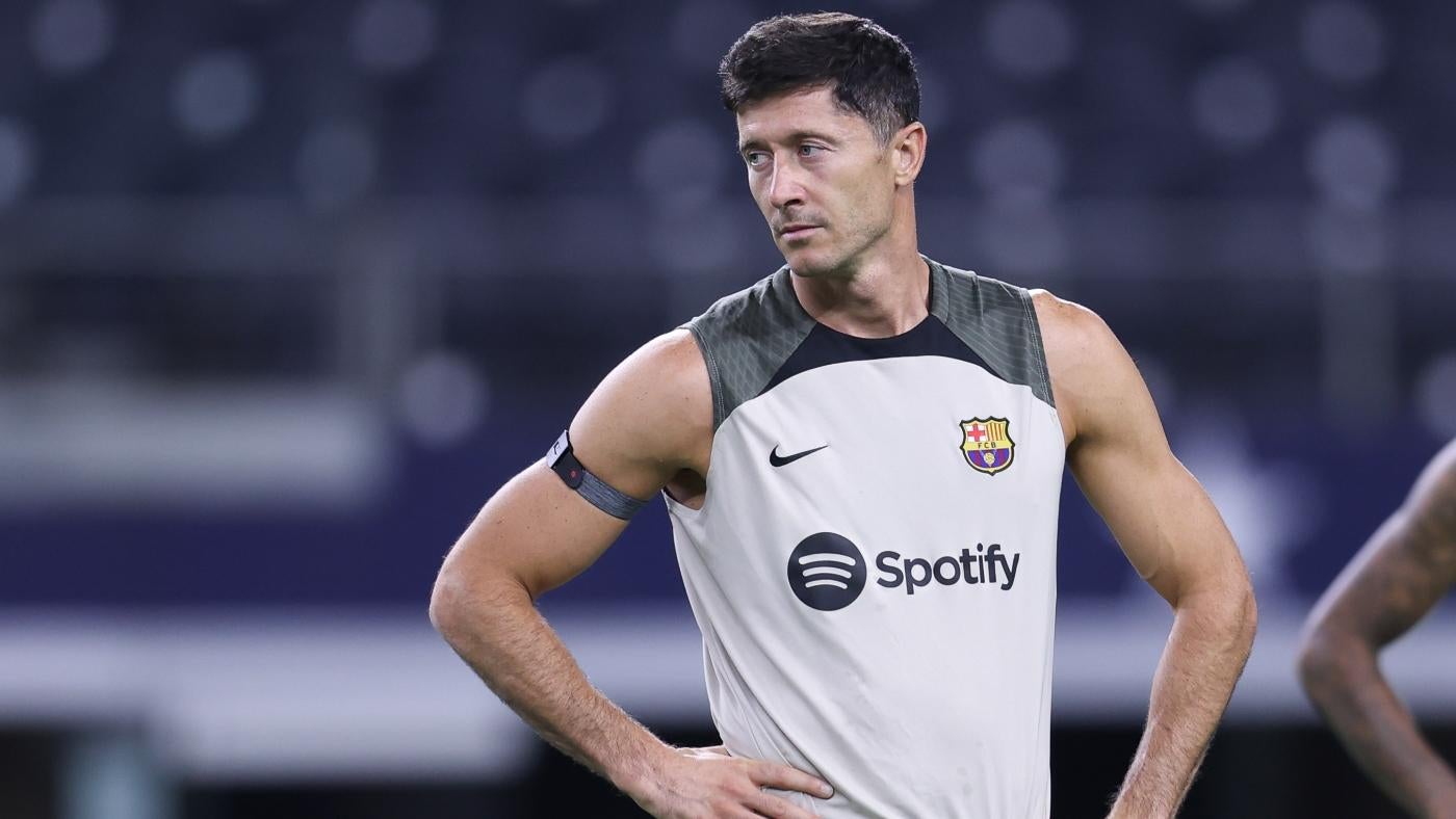 robert-lewandowski-barcelona-getty-images.jpg