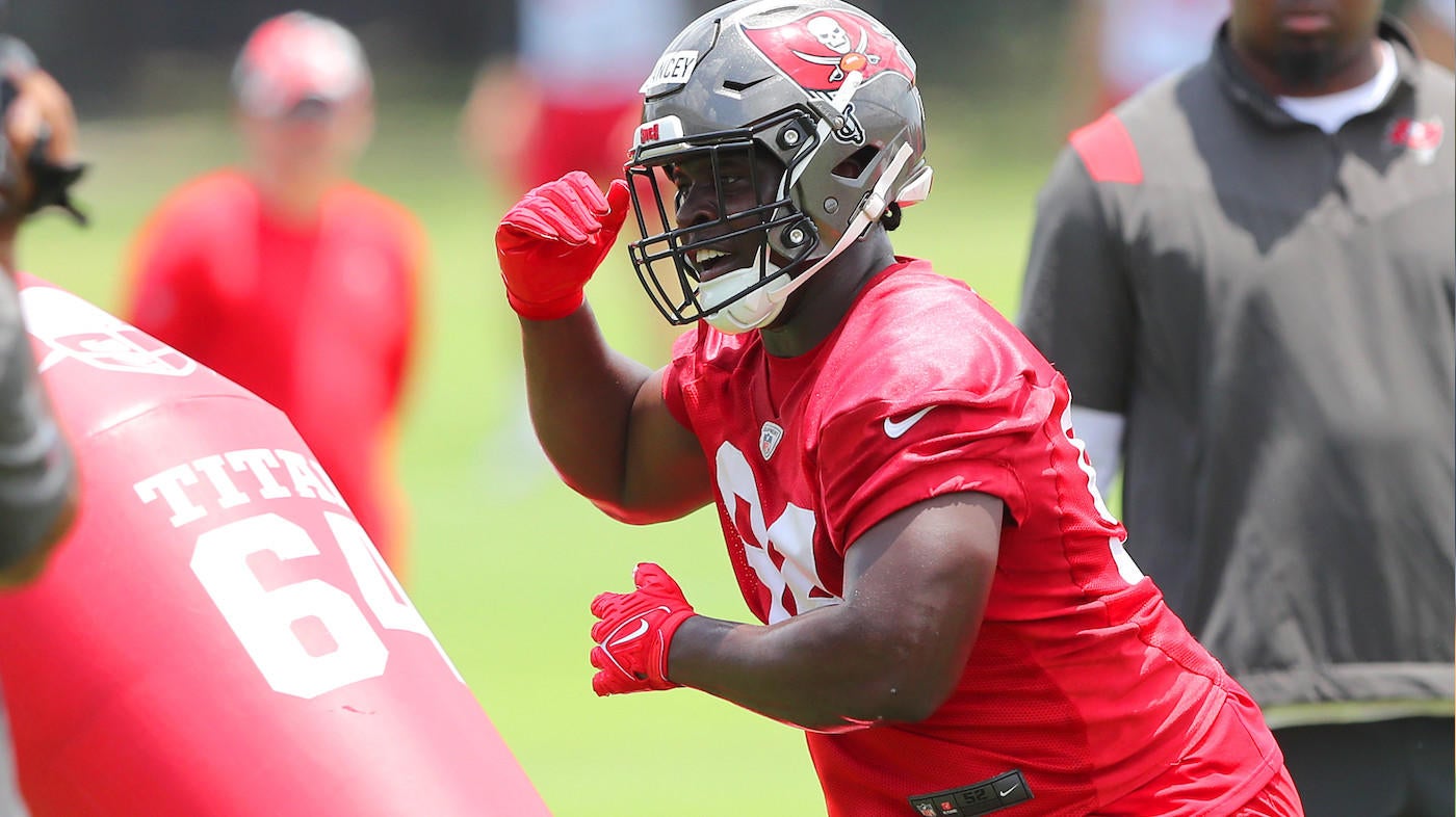 NFL: MAY 13 Tampa Bay Buccaneers Rookie Minicamp