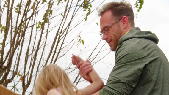 outdaughtered-adam