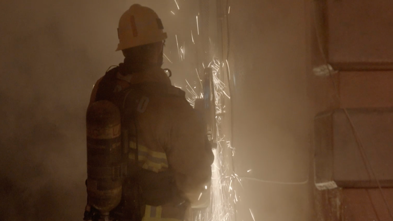 'LA Fire & Rescue': Station 41 Leaps Into Action With House Fire Rescue in Exclusive Sneak Peek