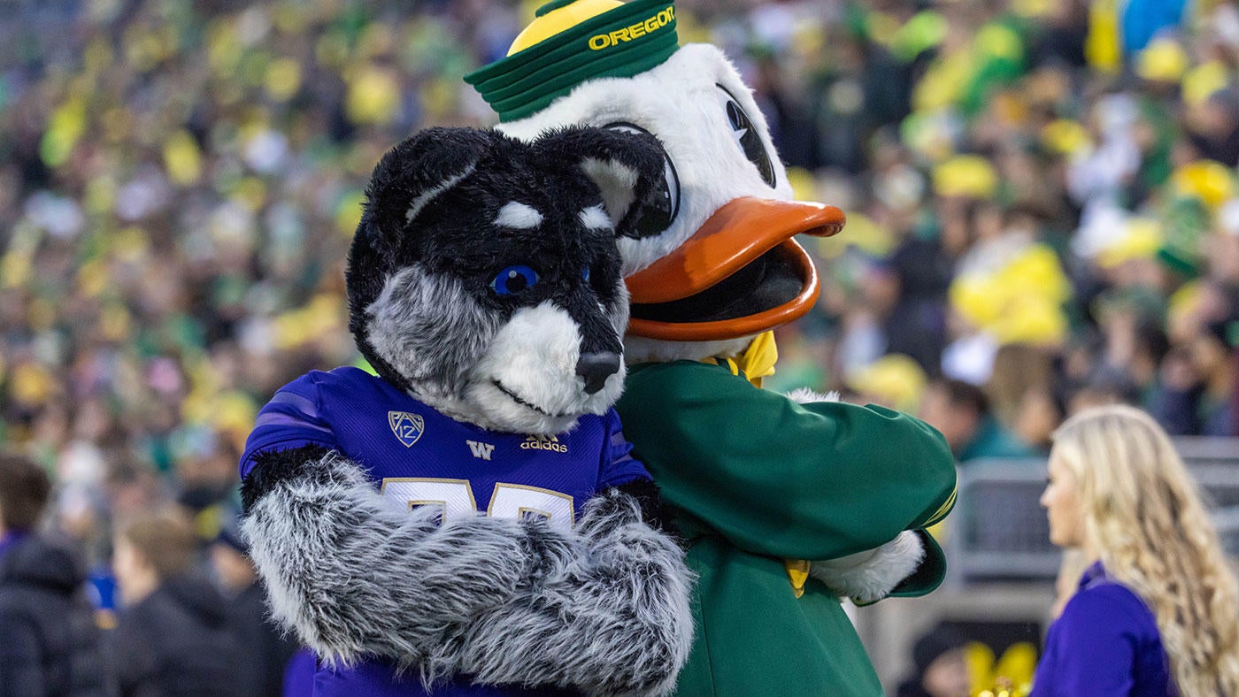 oregon-football-helmet.jpg