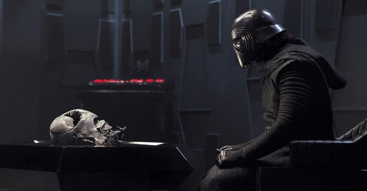 star-wars-how-kylo-ren-got-vader-helmet-explained-the-steadfast-soldier.jpg