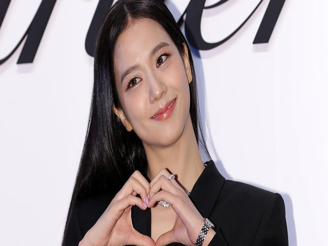 BLACKPINK's Jisoo Dating Star Actor