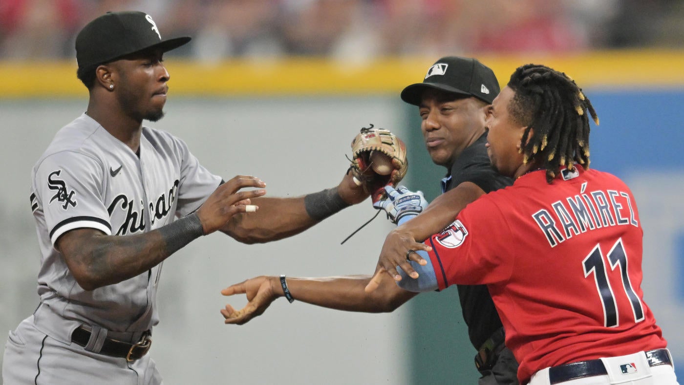 White Sox's Tim Anderson and Guardians' José Ramírez trade punches during brawl at Progressive Field