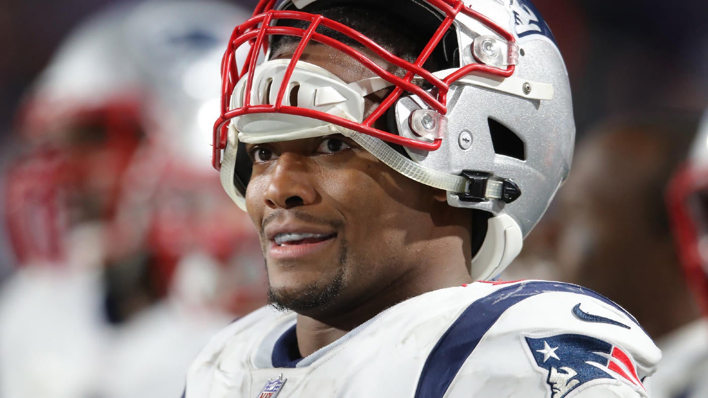Patriots bringing back Trey Flowers, who helped New England win its last two Super Bowl crowns