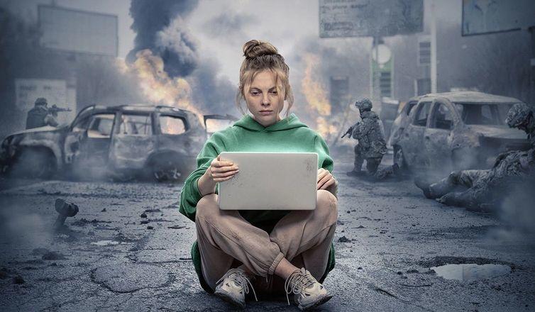 stay-onlinee.jpg stay-onlinee.jpg