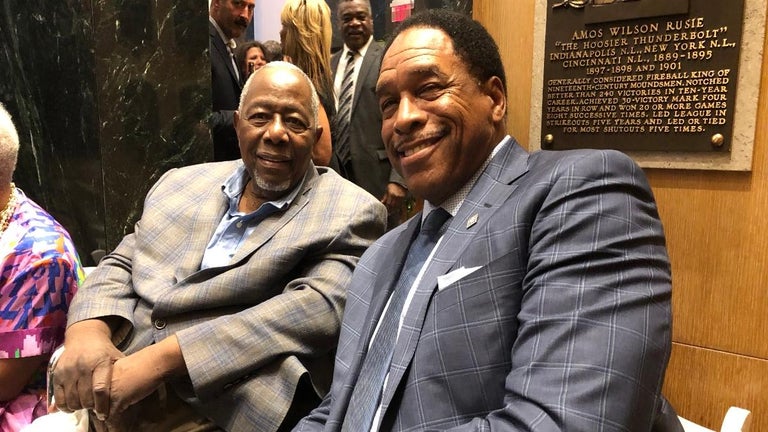 Baseball Hall of Famer Dave Winfield Looks Back at Friendship With Hank Aaron (Exclusive)