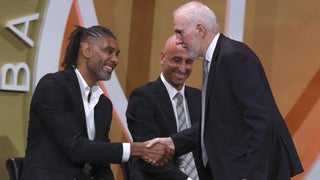 What Pau Gasol said of Kobe Bryant in Basketball Hall of Fame speech 