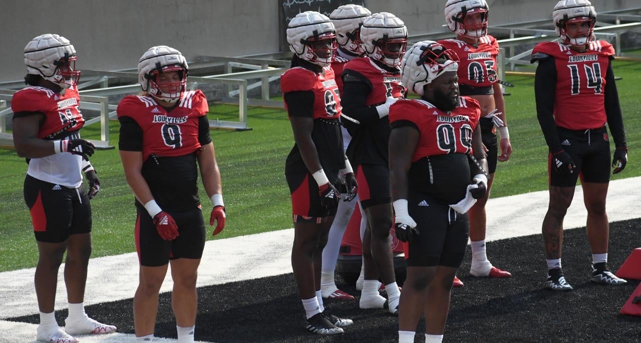 Football - University of Louisville Athletics