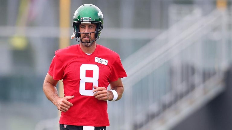 Aaron Rodgers Makes Decision on Whether He'll Return to Jets This Season